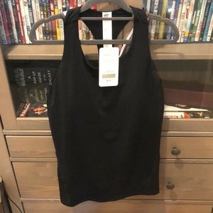 NWT Fabletics Kessler built-in bra tank